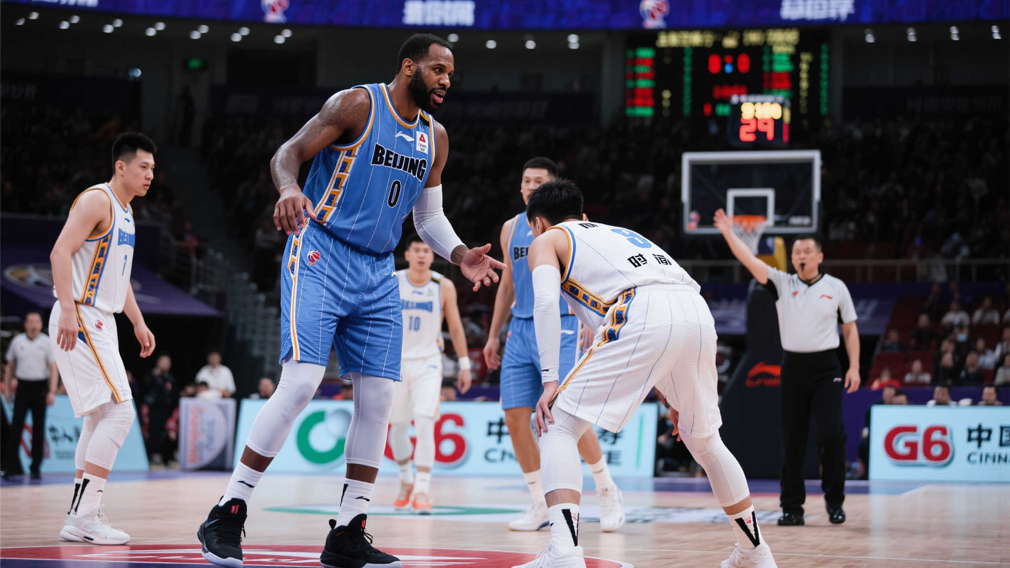 使得他成为 使得他成为